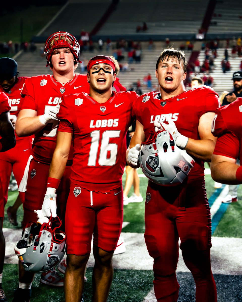 UNMLoboFB's tweet photo. Chalk up another for the #RealOnes ☝️ https://t.co/3GNzUQkytE