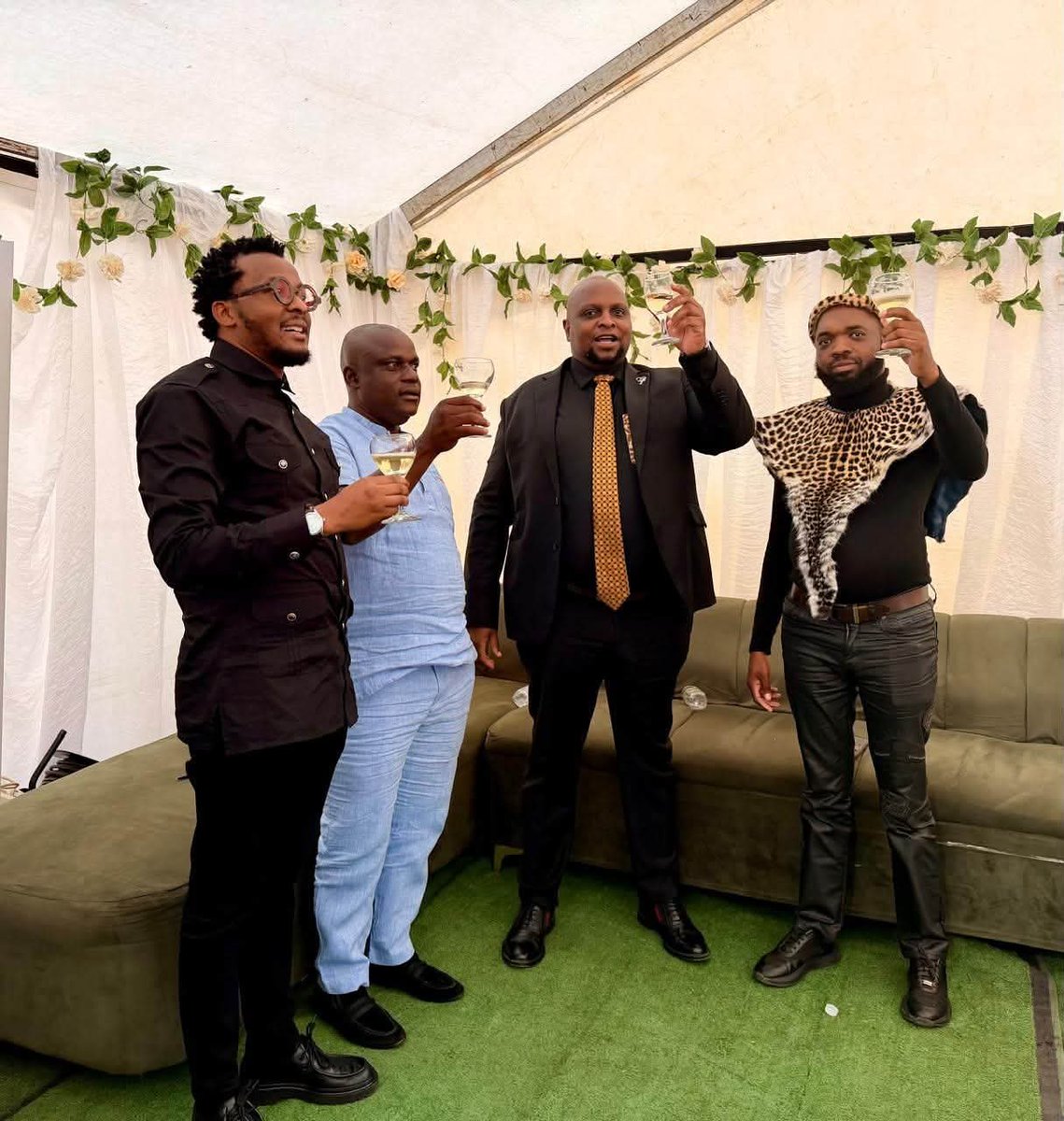 droozic's tweet photo. Hosi Mhinga's birthday celebration https://t.co/yGoXw5mtsd