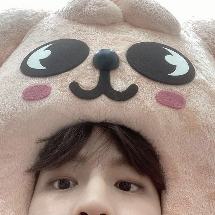 winkttys's tweet photo. 🫧⌇buscando mutis ₊˚ෆ

↷ jinn ❘ 🇨🇱 ❘ 19
soy simpática agarro confianza altiro, interactúo mucho y volveré a ser más activa de nuevo (lo juro)

✧ prio: skz
✧ acepto cualquier fandom mientras no rebajen el mío

(#stay #kpoptwt #skztwt #stantwt)

♡ + ↺ = mutis 4ever https://t.co/YlXqaKdfqq