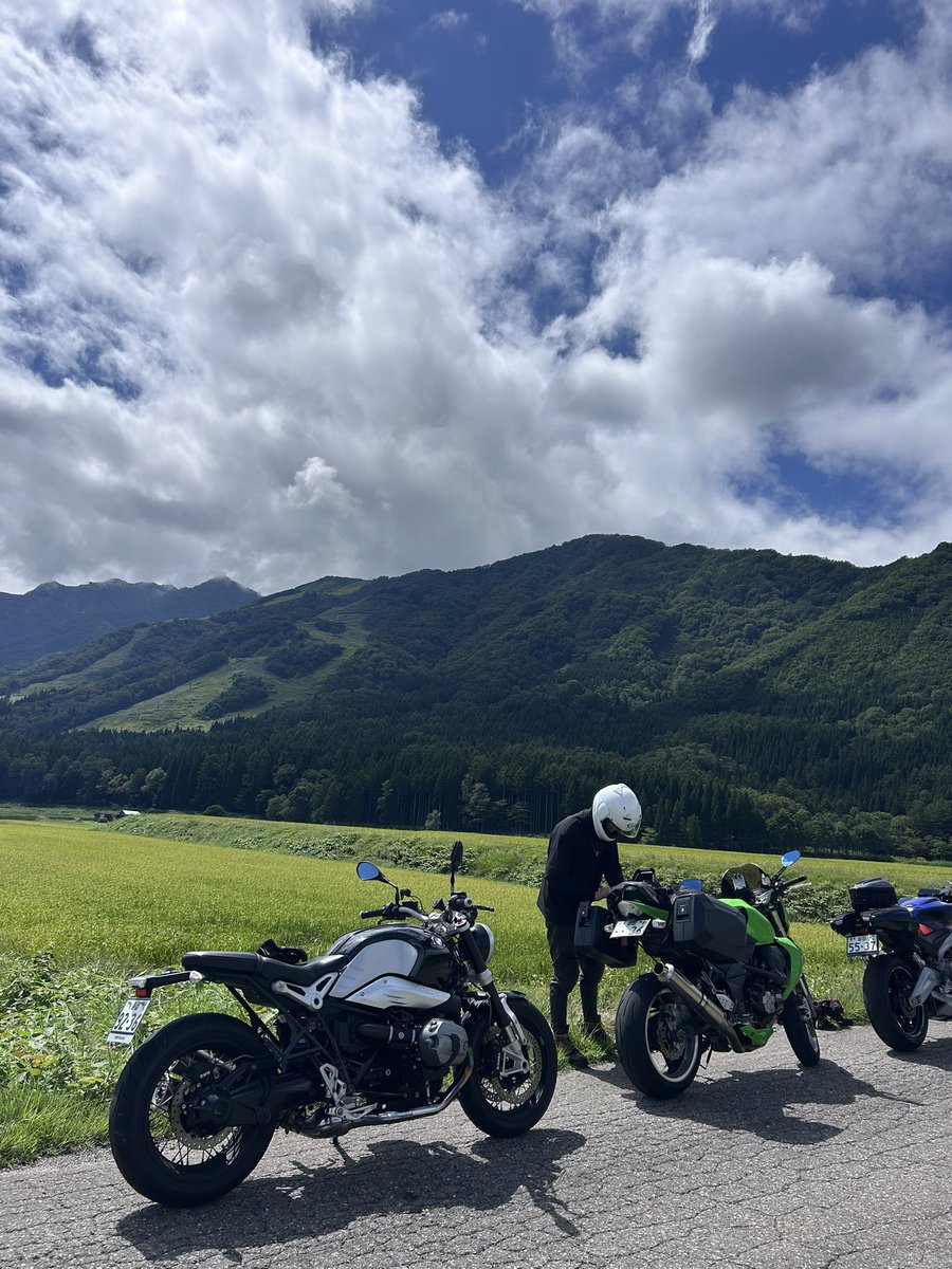 motorrad2025's tweet photo. BMW MOTORRAD DAYS 店舗ツーリングにご参加くださった方々、ありがとうございました🛵³₃³₃ https://t.co/njV3PfHMaO