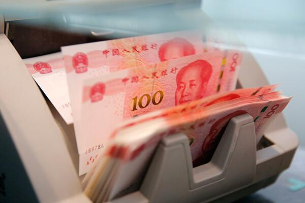 VoiceofPD's tweet photo. China's currency, the renminbi (#RMB), is playing a bigger role in Africa as trade with the continent flourishes. From the launch of direct RMB settlement services in Tanzania to expanded connectivity with the Cross-Border Interbank Payment System (#CIPS) in Kenya and Namibia, as well as the establishment of RMB clearing arrangements for Africa, such recent developments highlight the growing role of the Chinese currency in cross-border transactions.
As China-Africa trade continues to expand, the RMB is being used not only for trade settlement, but increasingly for payment and clearing and, more recently, for financing. This expansion is driven by growing demand from China-Africa trade and investment, while an improved financial infrastructure is making cross-border RMB transactions more accessible.