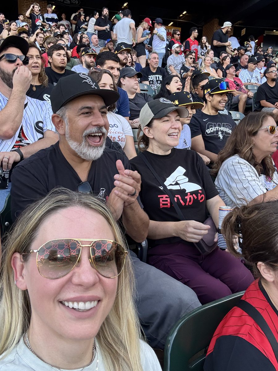 ktmws75's tweet photo. Love my @fromthe108 crew! @KRamos25 @KRamos25 @chorizy https://t.co/WLLIfNsMQk