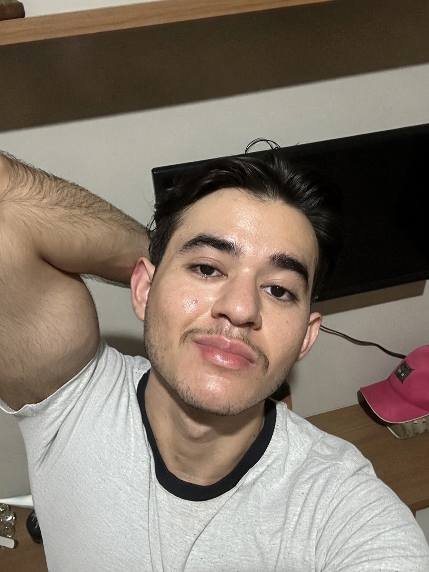 basedluis_ht's tweet photo. muito que boa noite pessoal https://t.co/LAa4iatWxS