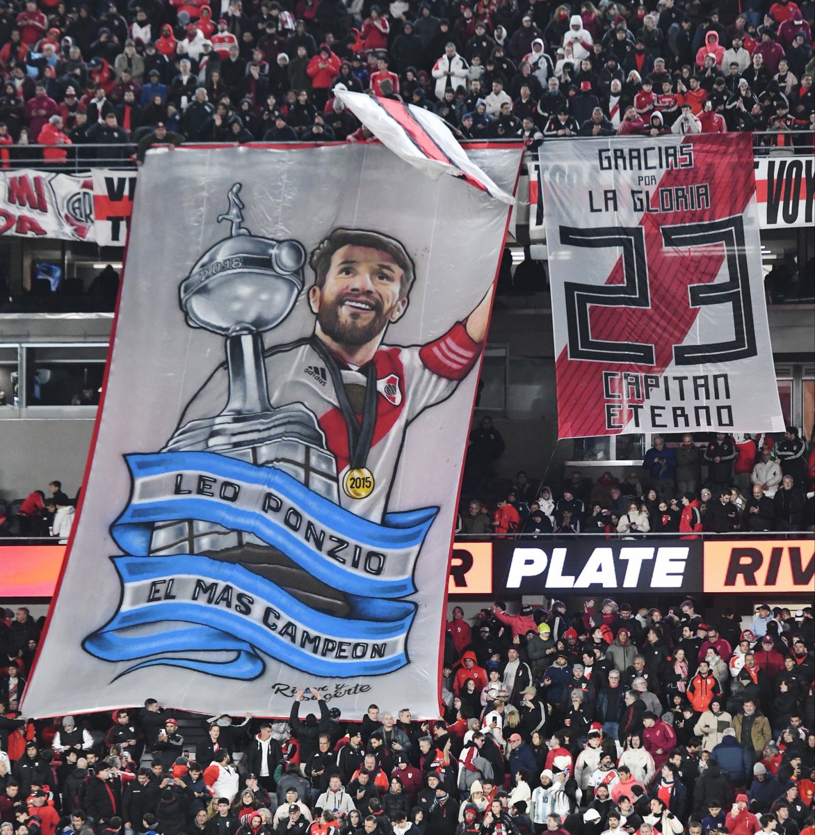 fedeperetti's tweet photo. River te necesita, Leo 🐔 https://t.co/XjANGNSYII