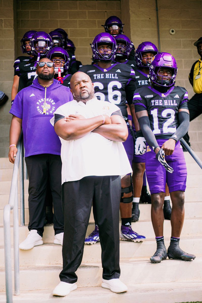 pvamufb_'s tweet photo. What a great way to end our Labor Day weekend at Panther stadium! A 52-14 win against Texas Southern University, GO PANTHERS 🐾💜💛
#FTF | #DOG | #PVAMUFootball | #LaborDayClassic https://t.co/5wpcL1k0um