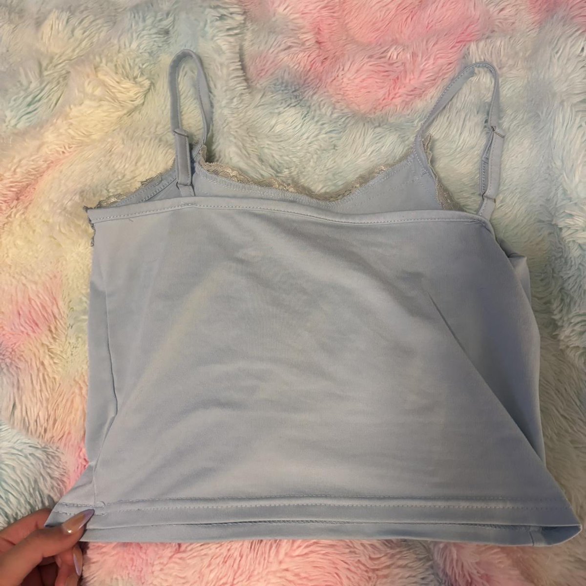 Depopia1's tweet photo. light blue tank with lace and adjustable straps

mlisacwfrd https://t.co/y14bUec3fy