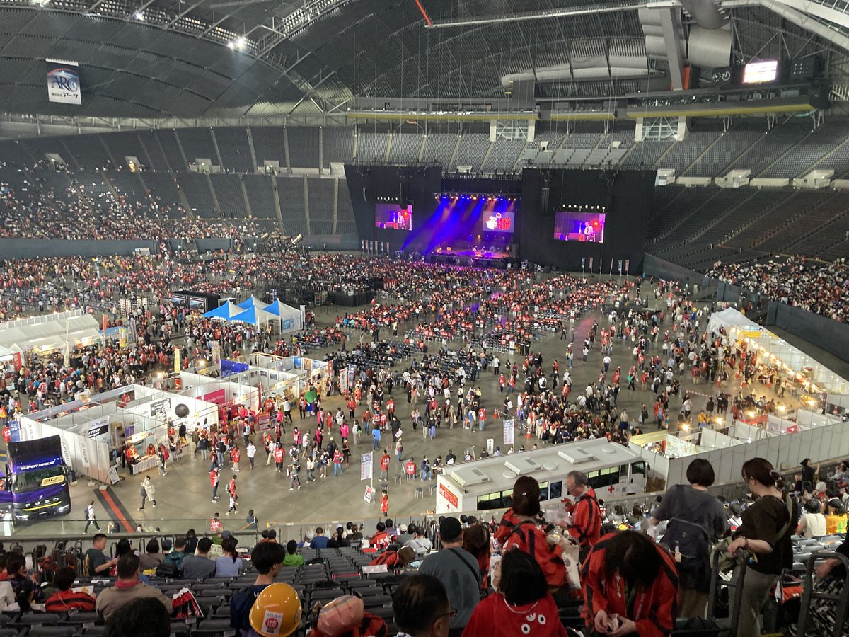 htbgoods_tencho's tweet photo. 3日間開催の
水曜どうでしょう祭
終わっちゃいました
沢山の参加ありがとう
ございました

祭は終わっちゃいました
が！
楽しみは来春！

本当に皆さまお疲れ様でした！

感謝！

#終了 #感謝 
#来春 https://t.co/gxAiO1dGBX