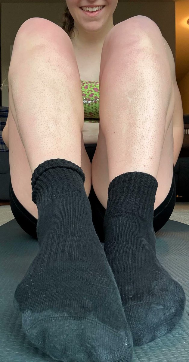 Prettyfeetonly3's tweet photo. "Can you handle this level of sweat and smell.."  😬 ~ Reddit: Barebeauty_11 https://t.co/dtE0us2FOp https://t.co/5ohXGvPm9b