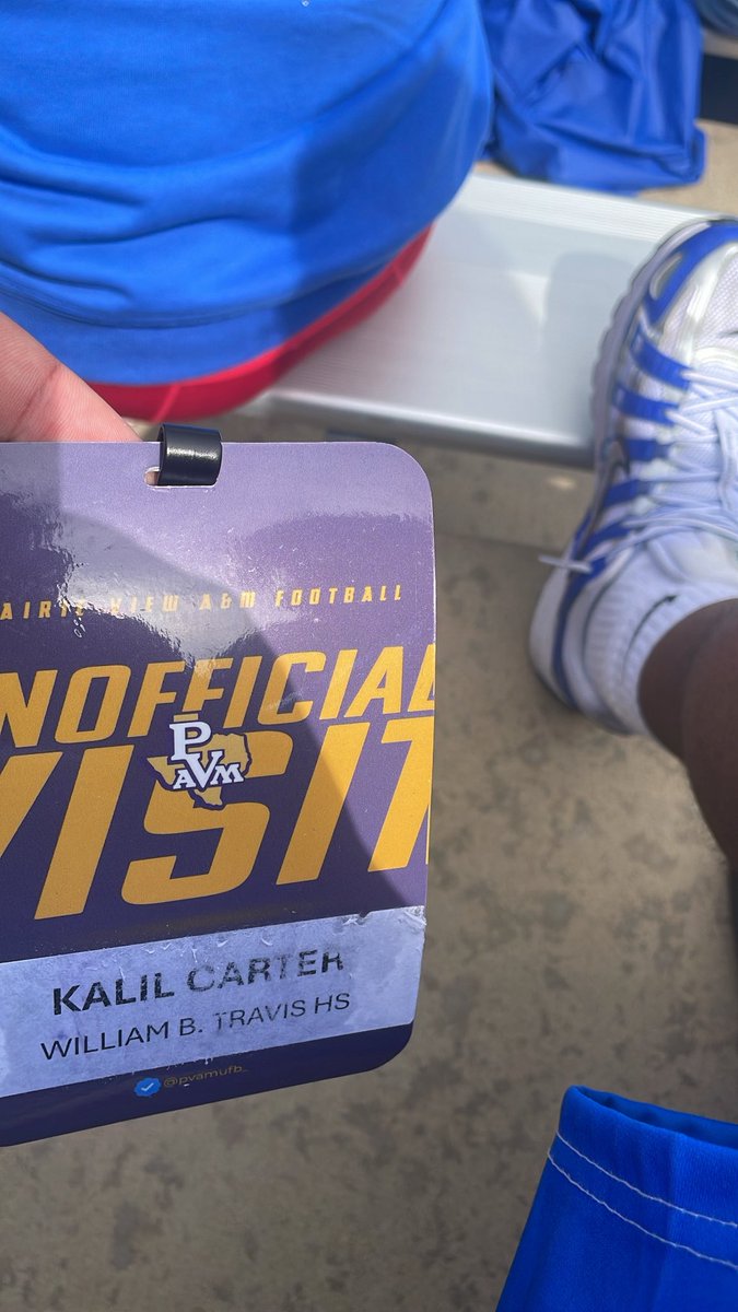 KalilCarter_'s tweet photo. After a great win yesterday got to come out and see some more great football at PVAMU!! Im so thankful for these opportunities and I know more are to come!  @coach_crumedy @Coachrandle21
@alexramart @Coach_RChes11
@Marcus_Gomez34 @donavon_west
@CoachRyanBacak @CoachColbert11 https://t.co/KQ4qQUryg2