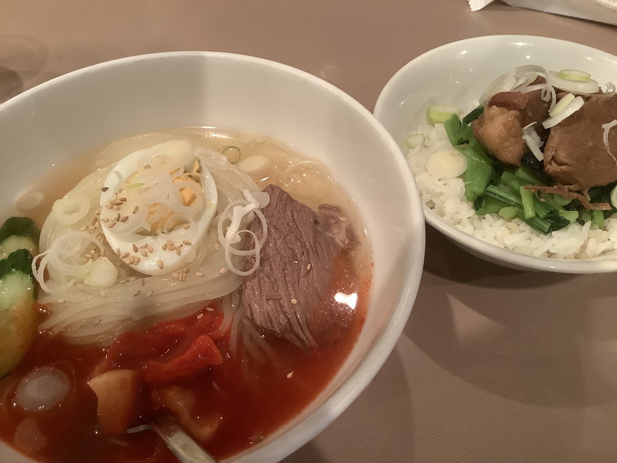 waters22221's tweet photo. 横��焼きそばと盛岡冷麺 https://t.co/VZiGHpDMxL
