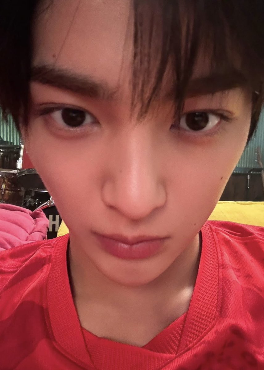 tetecoidezinha's tweet photo. keonho's close up selcas <3 ♥️ https://t.co/SWPku87TG4