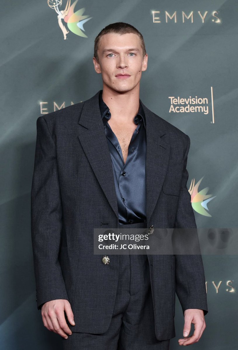 StorrieNation's tweet photo. Connor Storrie looks dazzling at the Emmys red carpet https://t.co/yWH26cFEBG