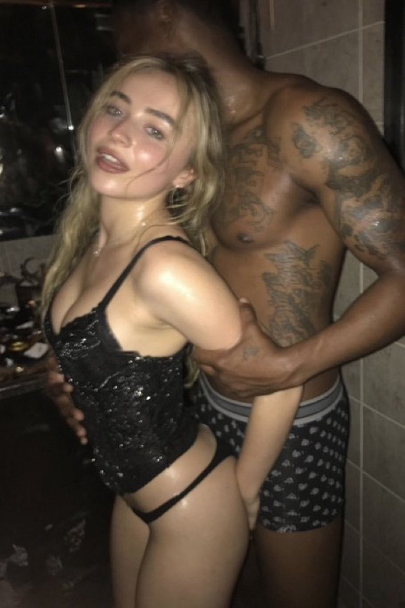 JDeorginall's tweet photo. ..??? Sabrina Carpenter https://t.co/BlYdBV9g2y