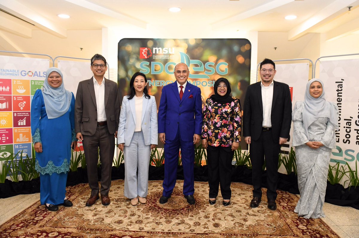 MohdShukriYajid's tweet photo. Proud to jointly launch the SDG-ESG Synergy Symposium 2026 with Ms Mei Mei Lim, President, APAC. Co-hosted by @timeshighered and @MSUMalaysia, the symposium marks a significant step in strengthening global collaboration and advancing the #SDGs towards #ESG impact. @MOHEOfficial https://t.co/4NALHqb2AT