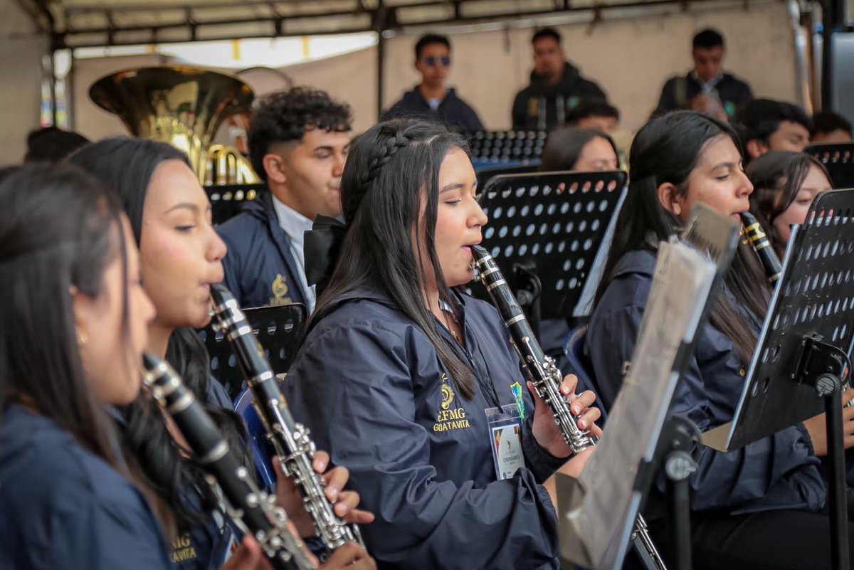 IDECUTCundi's tweet photo. 4/5  El talento de nuestros jóvenes músicos es protagonista en esta primera parada clasificatoria.
Las bandas con disciplina, talento y pasión buscan su clasificación a este gran encuentro departamental, demostrando que la música también es una forma de construir cultura. https://t.co/SYaIqgqk13