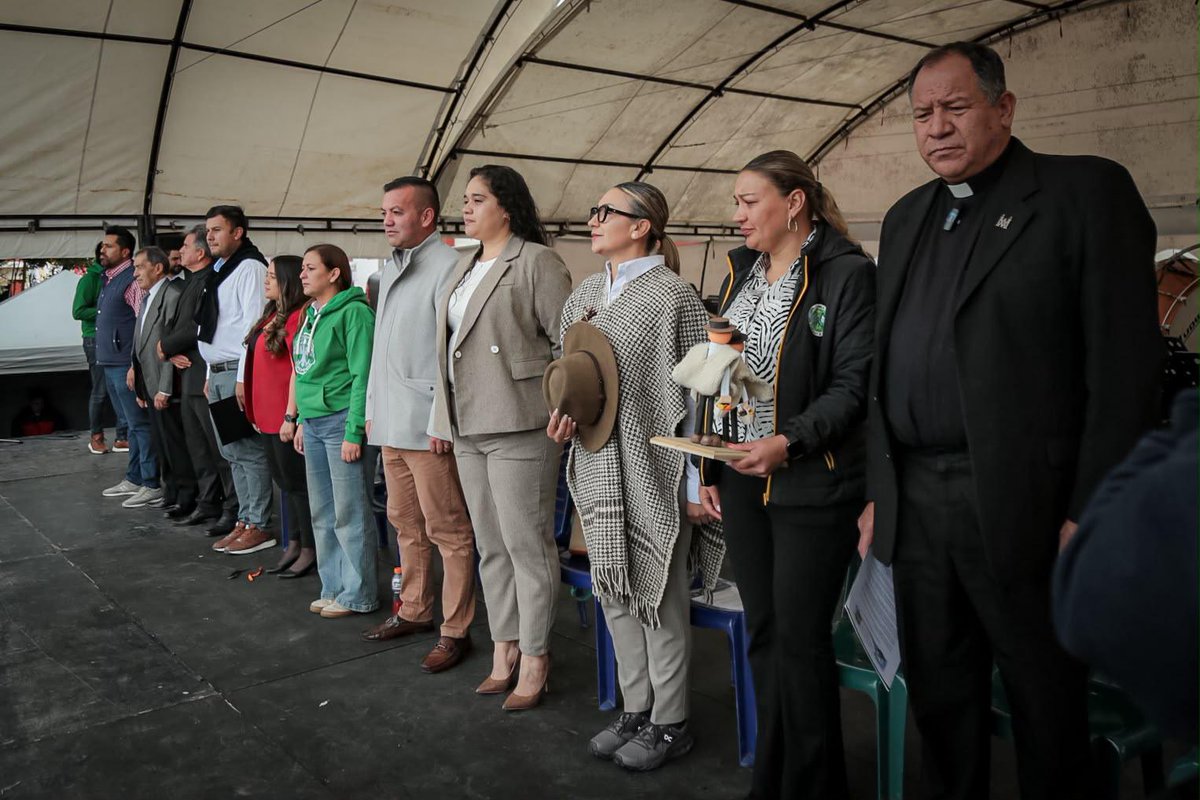 IDECUTCundi's tweet photo. 5/5  Y todo esto ocurre mientras Chocontá celebra sus 463 años.

Desde el IDECUT se acompaña al municipio en esta celebración que une memoria, cultura, música y territorio. https://t.co/fQ5Q7o0W9P