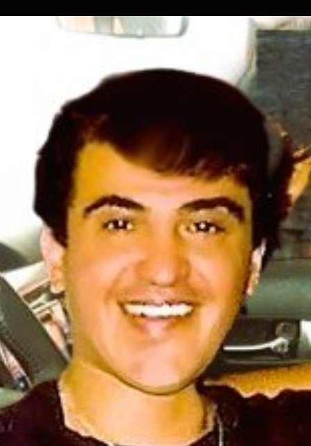 VWPablo's tweet photo. @65_rodolfo @puenteadrian @FranColapinto Con esta cara tiene el tupé de criticar a Franco!! https://t.co/iH0qEMQRHz