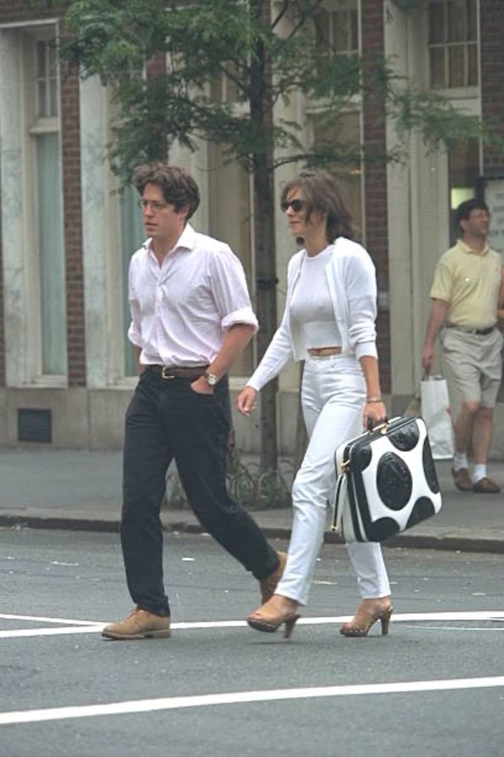 LuxoraWorld's tweet photo. Nobody did casual street style quite like Elizabeth Hurley and Hugh Grant in their prime. https://t.co/OWWTD9pFSn