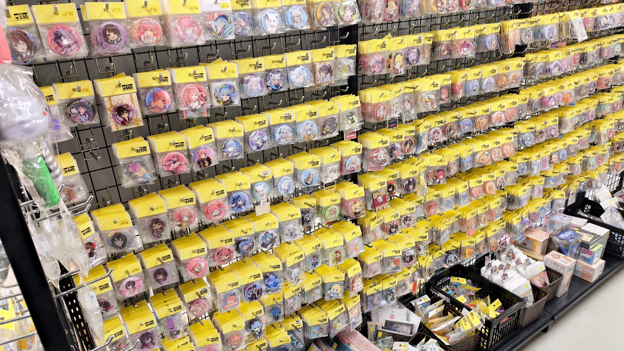 K-BOOKS名古屋フロンティア館1階(グッズフロア) on X: 