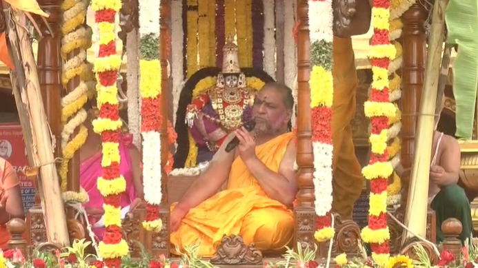 AsianetNewsSN's tweet photo. ತಿರುಪತಿ ಬಳಿಕ ಮಂತ್ರಾಲಯ ಮಠದ ಮೇಲೆ ಸೈಬರ್ ವಂಚಕರ ಕಣ್ಣು! ಖುದ್ದಾಗಿ ಸುಬುಧೇಂದ್ರ ತೀರ್ಥ ಶ್ರೀಗಳು ಭಕ್ತರಿಗೆ ನೀಡಿದ ಎಚ್ಚರಿಕೆ ಏನು?
Link Click here:
https://t.co/9H8Gh4Jw3T
#raichur #mantralayamutt #raghavendraswamy #cyberfraud #kannadanews https://t.co/t9plbJTKRP