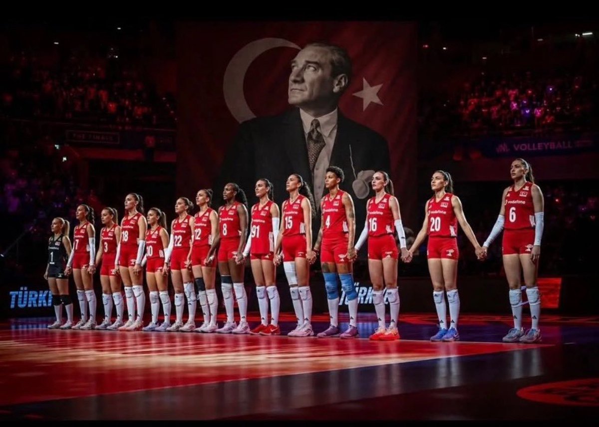 Figen26's tweet photo. #FileninSultanları https://t.co/lyftcFwZGe