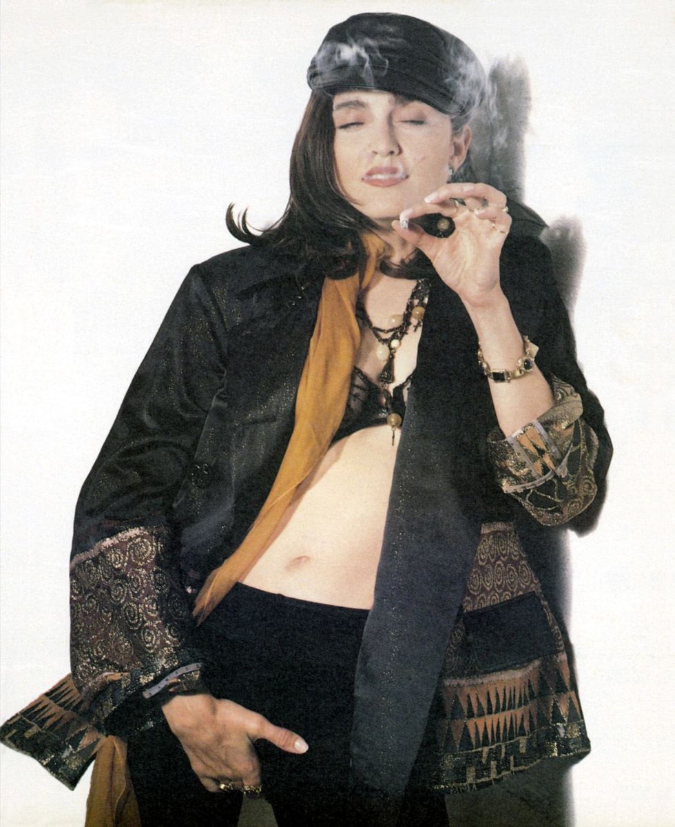 dailymadonnax's tweet photo. https://t.co/OVAg3U5FKB