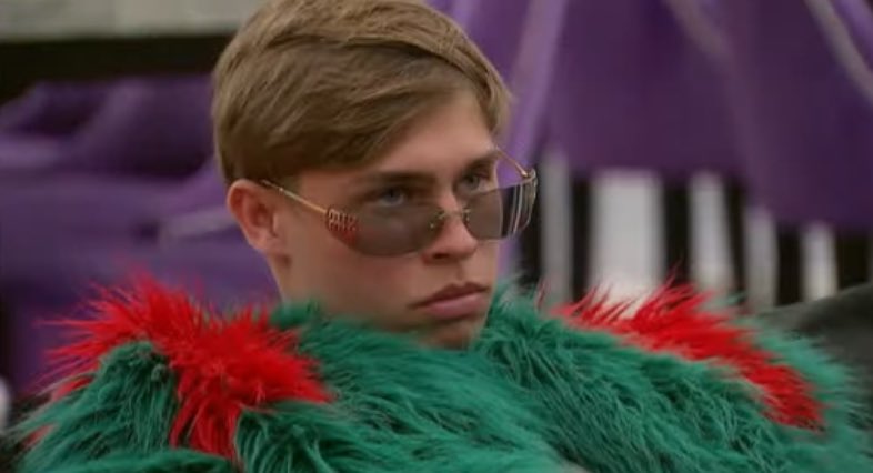 itslautrolo's tweet photo. la manera en que Tomy ya tiene las vibras Sol Abraham 🙏🏻🙏🏻 #GranHermano https://t.co/mL2G9UclV3