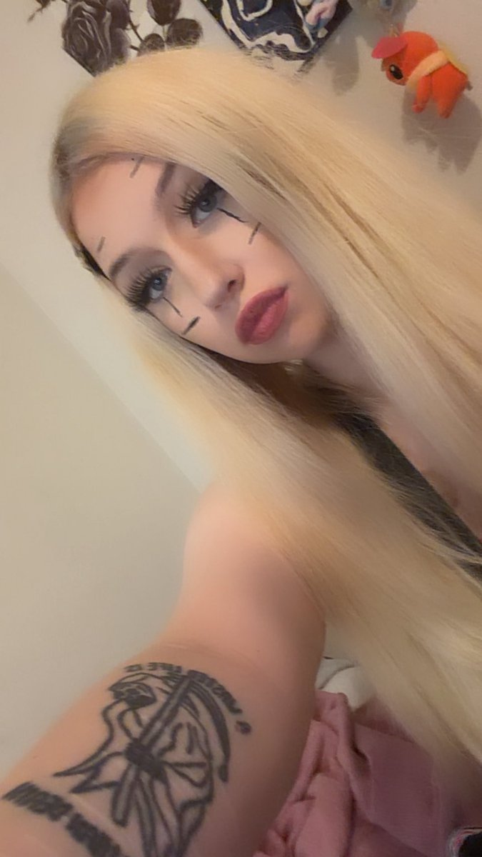 roselily1118's tweet photo. #onlyfans #of #onlyfan #gym #sexy #hot #blonde #likeforlike #followforfollow #like #follow #photoshoot #curvy #CurvyFigure #teen #teenager #teenagergirls #bo0bs #paypig #daddy #babygirl #hottie #baddie https://t.co/4vjA00YO77