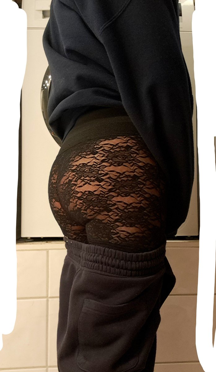 Elwynisk's tweet photo. Just trying out some new fitt just wanted to share abit >////< #femboy #ass #thick https://t.co/55fmIZ0PEu
