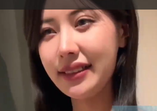 DanielleBo56034's tweet photo. 「https://t.co/ZrSO5JkyYh」 https://t.co/aWR9XuWSxX