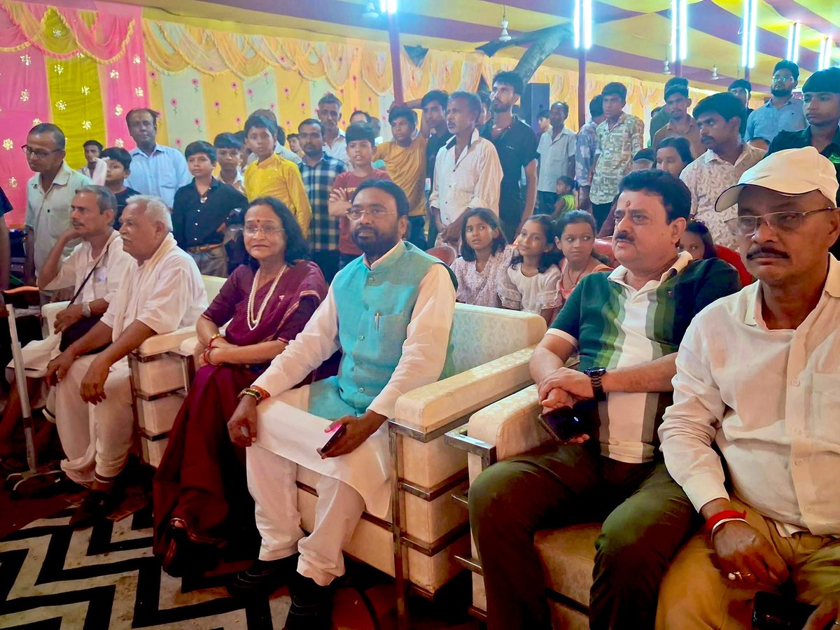 Sanjaybharrjd's tweet photo. श्री कृष्ण जन्माष्टमी' के पावन अवसर पर देवघर के कल्याणपुर में आयोजित भव्य "श्री कृष्ण जन्माष्टमी महोत्सव" में सम्मिलित होने का सौभाग्य प्राप्त हुआ।

 #HappyJanmashtami https://t.co/uQlXX8jYbq