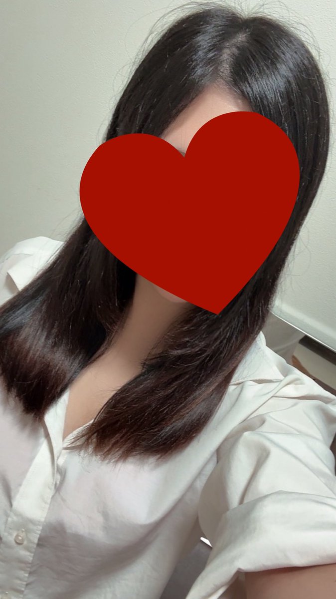 e_ri_ca00's tweet photo. 本日も出勤してます〜❣️

11時～20時✨
ご連絡お待ちしてます🌹 https://t.co/umgzDlfCBj
