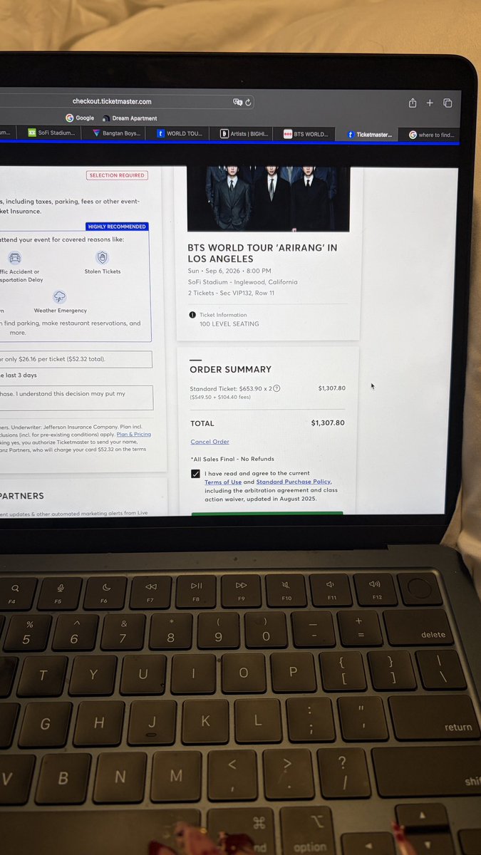 lyriksdiary's tweet photo. somehow, getting into Ticketmaster when I don’t have, the money is killing me https://t.co/I3kNLBYKsJ