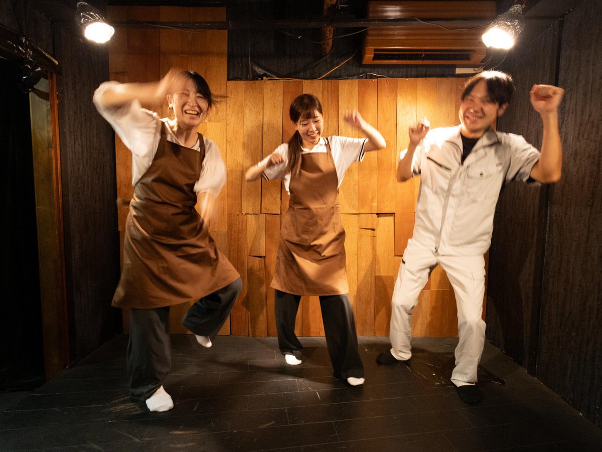 2QQQ_2000's tweet photo. 2QQQ第3回公演「今さら」
2026年9月5日-6日
in ちず屋の2階
全日程終了しました！

改めまして、ご来場くださった皆様、応援してくださった皆様、ありがとうございました！

感想ポストは #2QQQ今さら で！
じっくり感想伝えたい！という方はこちらのフォームからぜひ！
https://t.co/uBISxvqTDE https://t.co/5WIOLICrVV