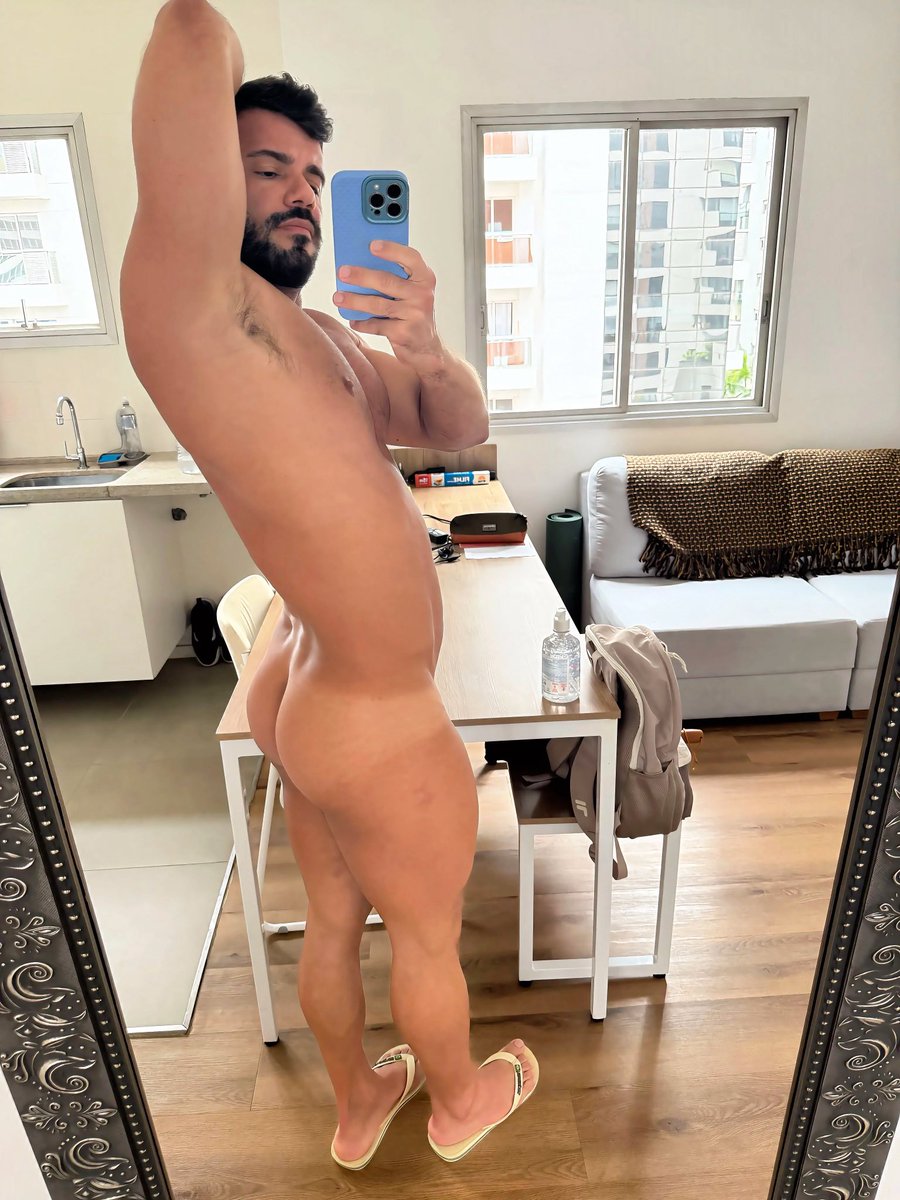 mr_bigpeach's tweet photo. Boing boing 🍑 https://t.co/BpuNaubbit