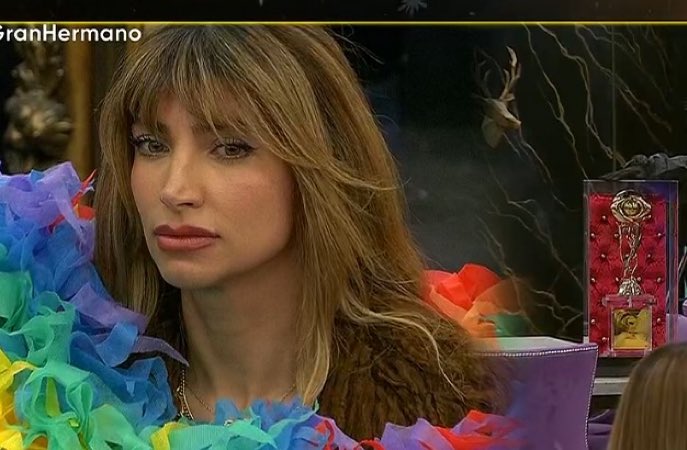 idkjlyn's tweet photo. manifiesto fuertemente 

SOL AL 9009
#granhermano https://t.co/60KPTRybCb