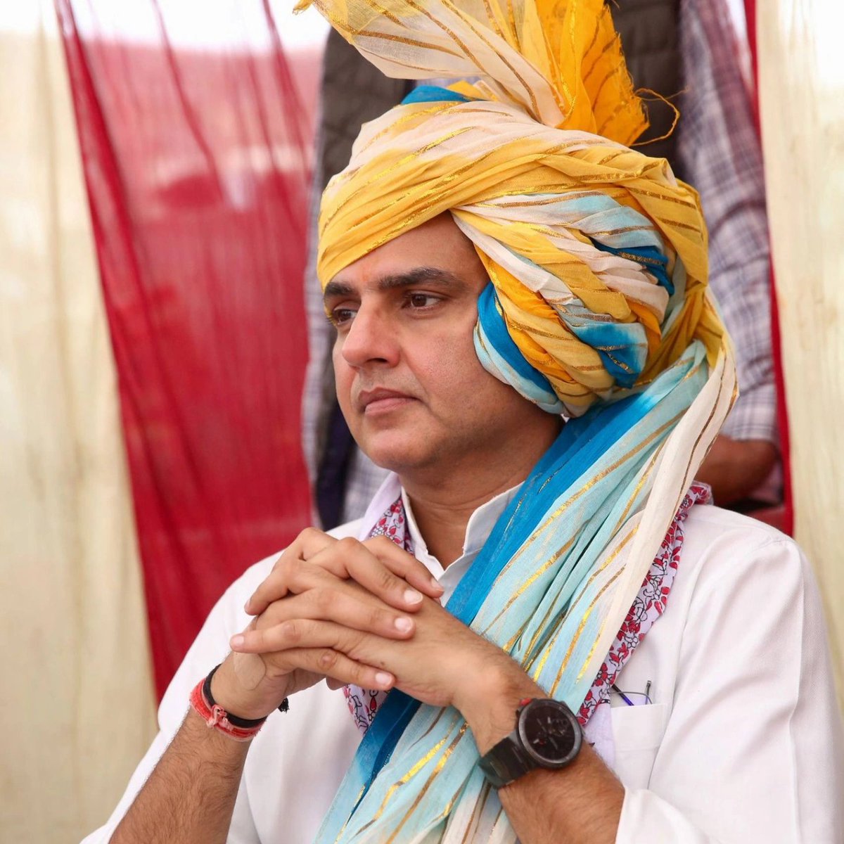 pilotoffice0's tweet photo. युवाओं के प्रेरणास्रोत, जन-जन के लाडले नेता और कांग्रेस के राष्ट्रीय महासचिव, आदरणीय श्री सचिन पायलट जी को जन्मदिवस की हार्दिक बधाई एवं शुभकामनाएं।
जन्मदिन मुबारक हो, पायलट साहब! 💐🎂 @SachinPilot #HappyBirthdayPilotSahab https://t.co/Uo8GEHa3eC