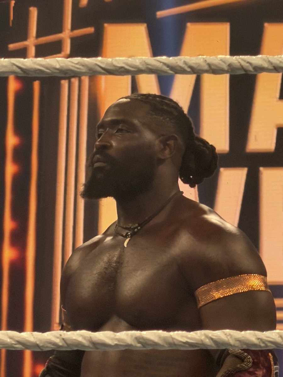 lanicakkes's tweet photo. beautiful chocolate man https://t.co/wfBcnjzqiA