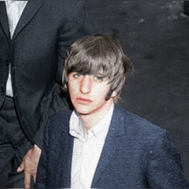 mew0mewo_'s tweet photo. the “ugliest” beatle btw. https://t.co/BmR6tkgG1n