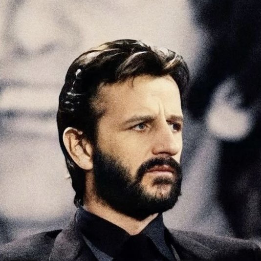 mew0mewo_'s tweet photo. the “ugliest” beatle btw. https://t.co/BmR6tkgG1n