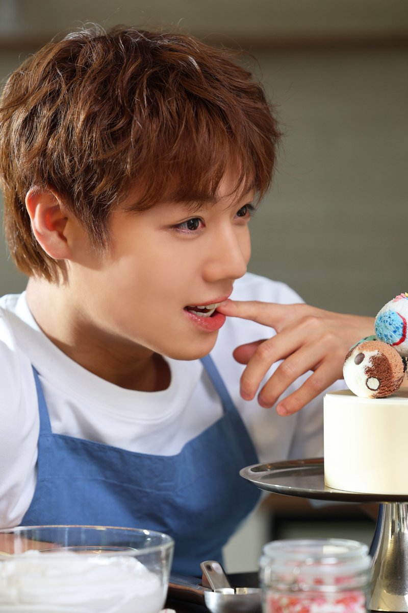 YYentertain's tweet photo. '배스킨라빈스' 광고 현장 Behind Photo

🔗https://t.co/ORTaZwUEk0

#박지훈 #PARKJIHOON
#배스킨라빈스
#YYentertainment https://t.co/Thmb9ZcB84