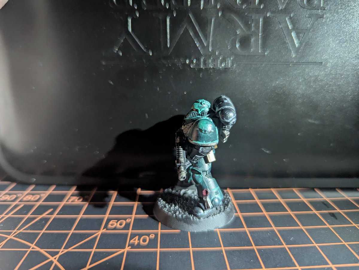 AnnoyedProt's tweet photo. New attempt for custom space marine chapter. Also tried edge highlight for the first time, think I can do better. https://t.co/34JUHCDbZu