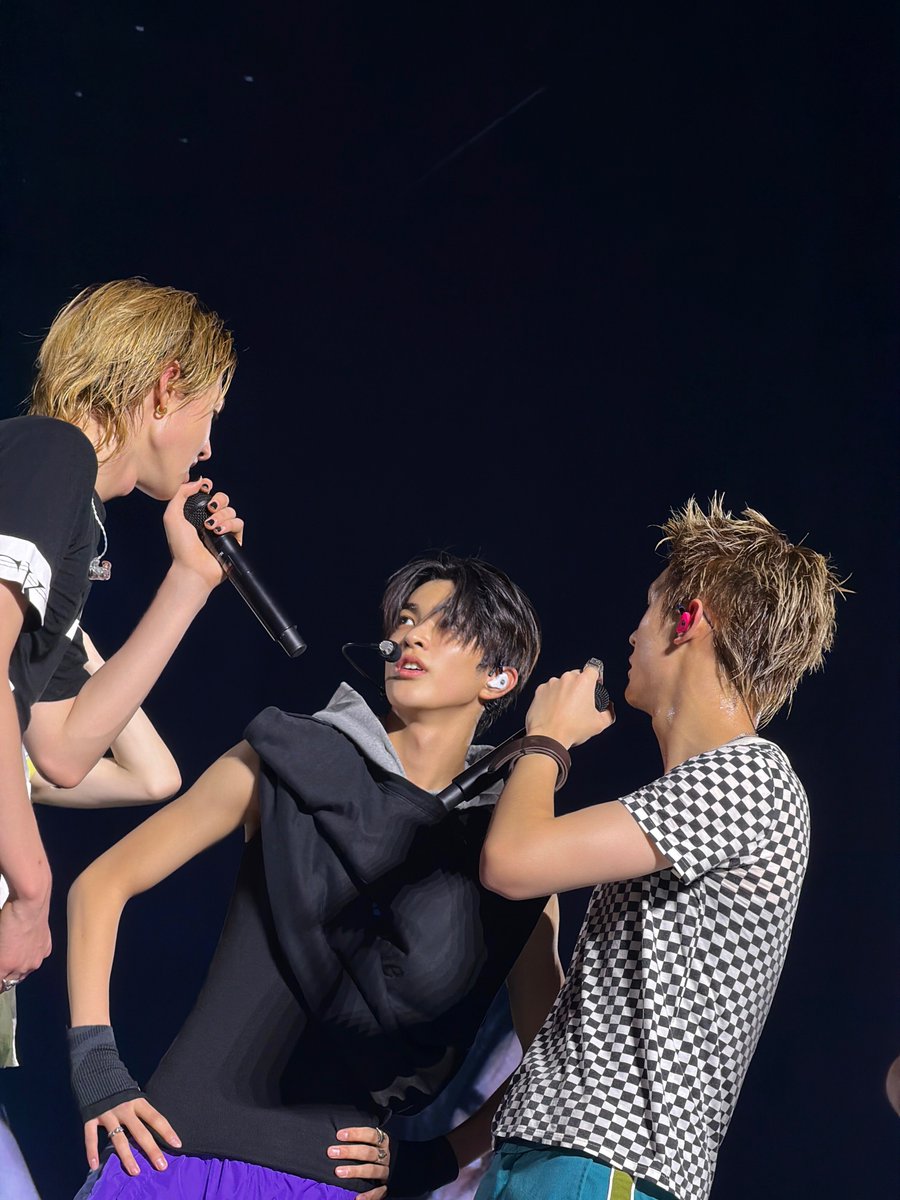 zhaoyufancokr tweet picture