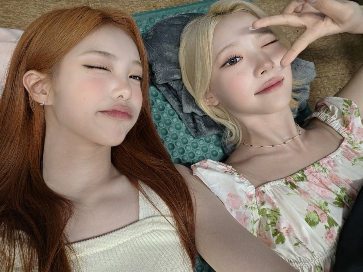 ianpicts's tweet photo. ian weverse update for jiwoo’s bday ♡ https://t.co/42AjaE0cpg