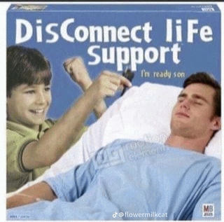 SniperZeon's tweet photo. i love connect 4 memes so much i used to have a whole collection of them. https://t.co/CHjARTdt85