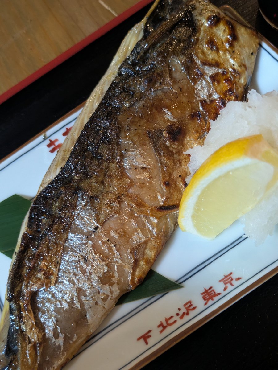 mayflyers's tweet photo. そしておもむろにさば定食🐱こういうのを探してた。とひなまる https://t.co/1qDUP1licI