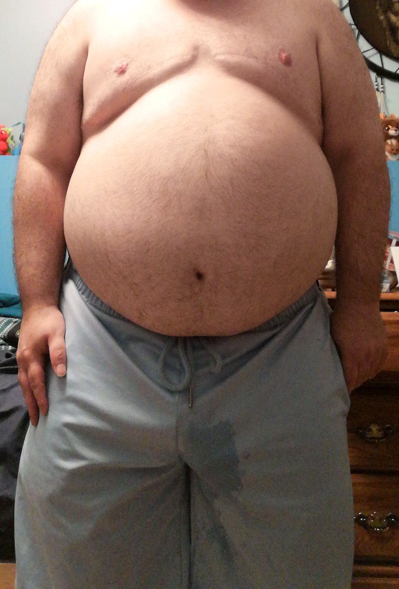 burstingblad's tweet photo. Oh no I leaked some piss into my shorts. Trying to hold on but my bursting bladder is giving out https://t.co/xUXZCuHshB