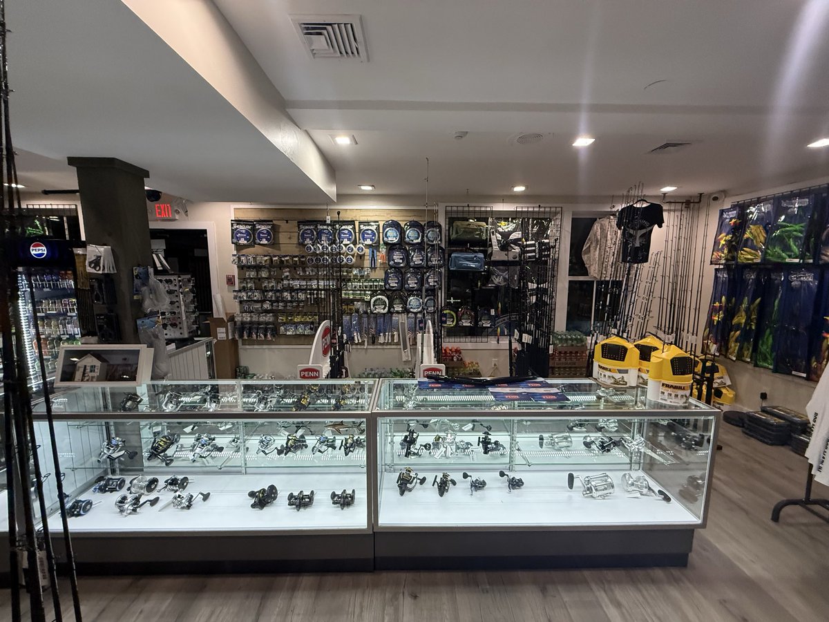 IFANnetwork25's tweet photo. #montauk #fishing #hockey #IFAN #Islanders #podcasts https://t.co/DOKH0X8usf https://t.co/g8zEnnN5Th #MontaukInletOutfitters https://t.co/fmEKY8NPrn