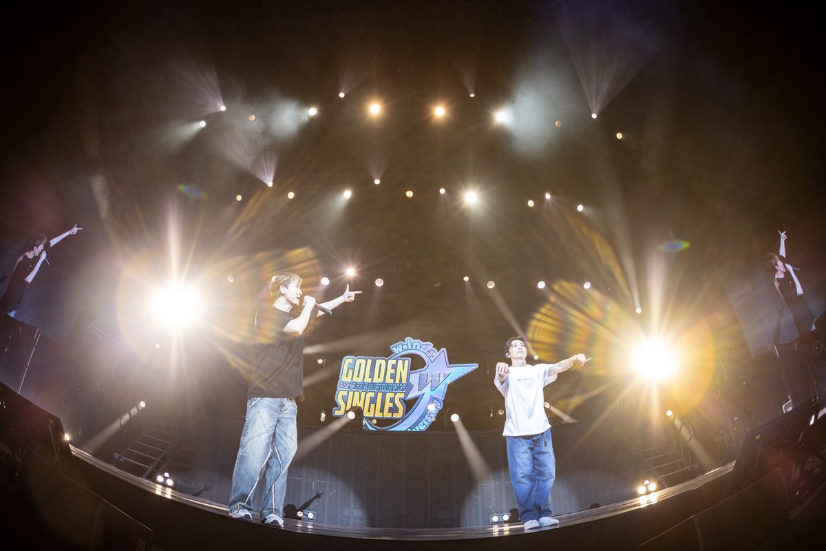 memeonmusic's tweet photo. w-inds. 25週年巡迴最終站獻給高雄，感性表示台灣歌迷「就像家人一樣」，甚至現場跟粉絲約定：「50週年也要再來台灣，算一算接下來還要來 25 次！」

閱讀全文：
https://t.co/01fli3EPyi

照片：G-MUSIC
@winds_tv https://t.co/LznuGNO5TB