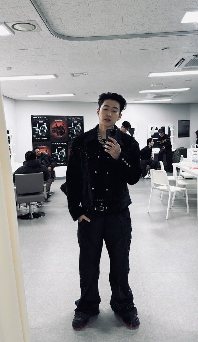 jaybumpark87_'s tweet photo. met hari senin https://t.co/PkU39bYgur